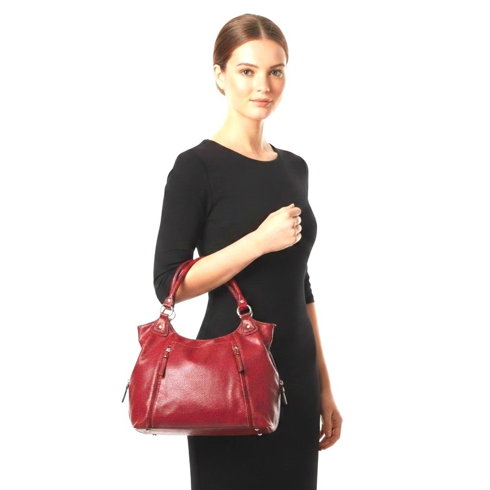 Women's Red Leather Shoulder Bag - Classic Tote